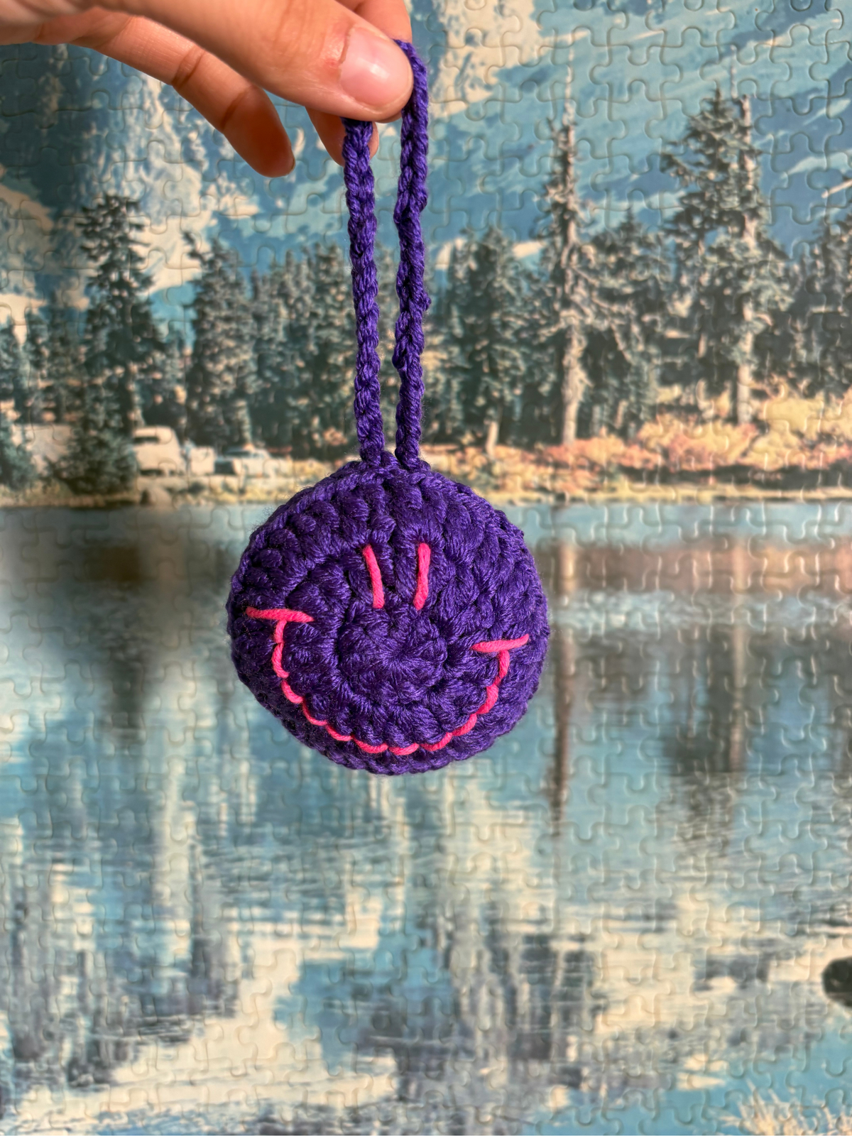 SMILEY HANGER
