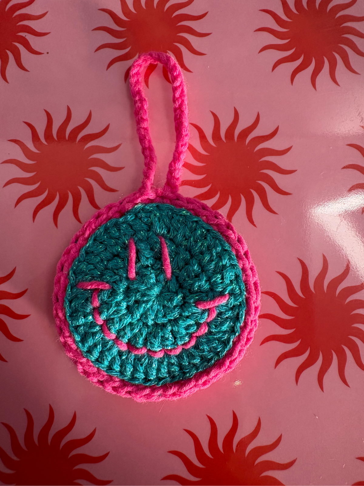 SMILEY HANGER